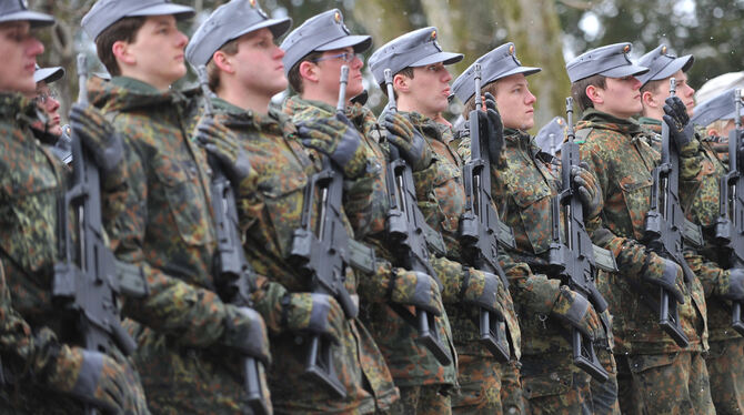 Was Kann Man Mit T2 Bei Der Bundeswehr Alles Machen Die bundeswehr definiert ihre rolle neu, Neue Bundeswehrstruktur für